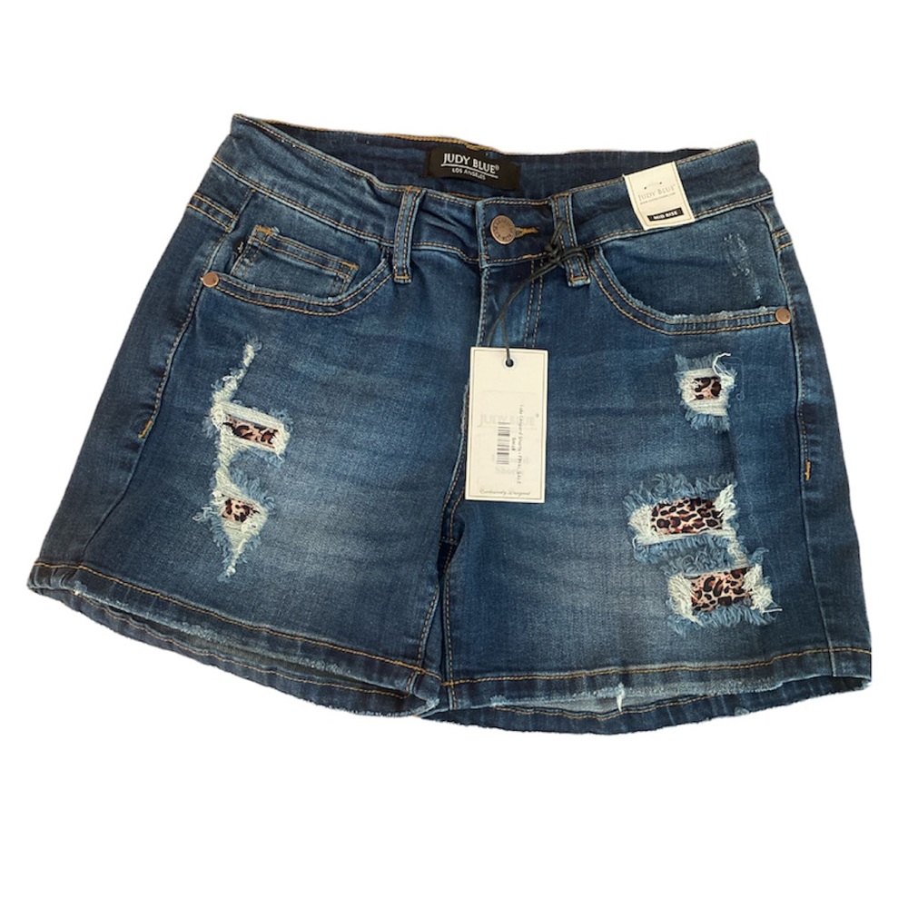 NWT leopard accented Judy Blue shorts with pockets.Sz.S